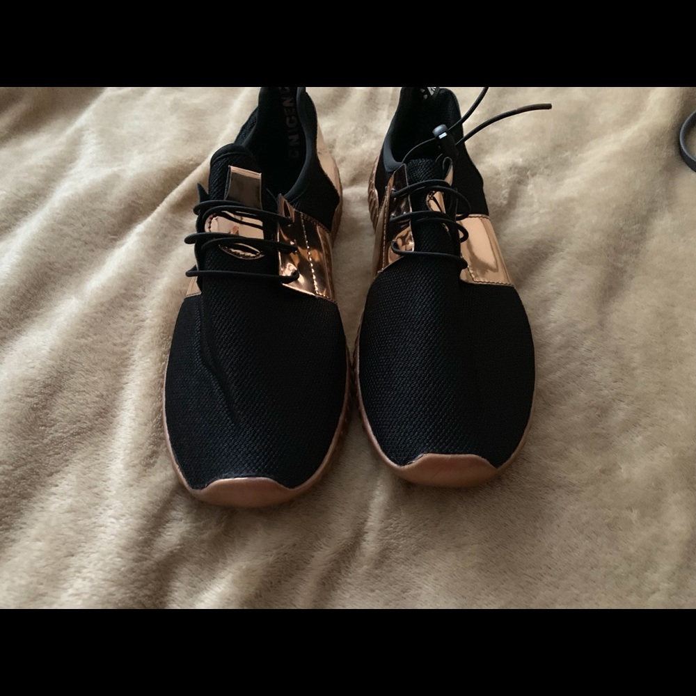 Fashion sneakers